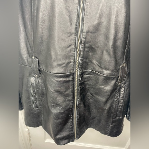 Preswick & Moore Black Leather Women's Jacket - Picture 3 of 12